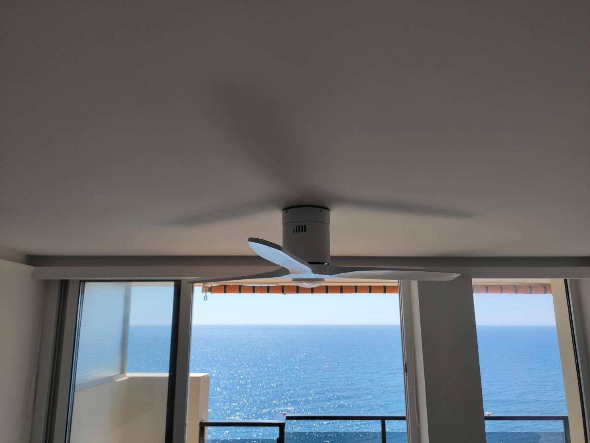 Beachfront -- New Luxury Apartment -- 1ª Linea Playa -- Fuengirola City Center -- Private Parking -- Panoramic Sea Views -- Ngoại thất bức ảnh